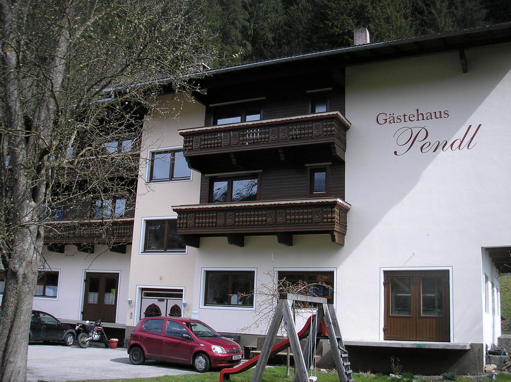 Gaestehaus Pendl Mayrhofen Bagian luar foto